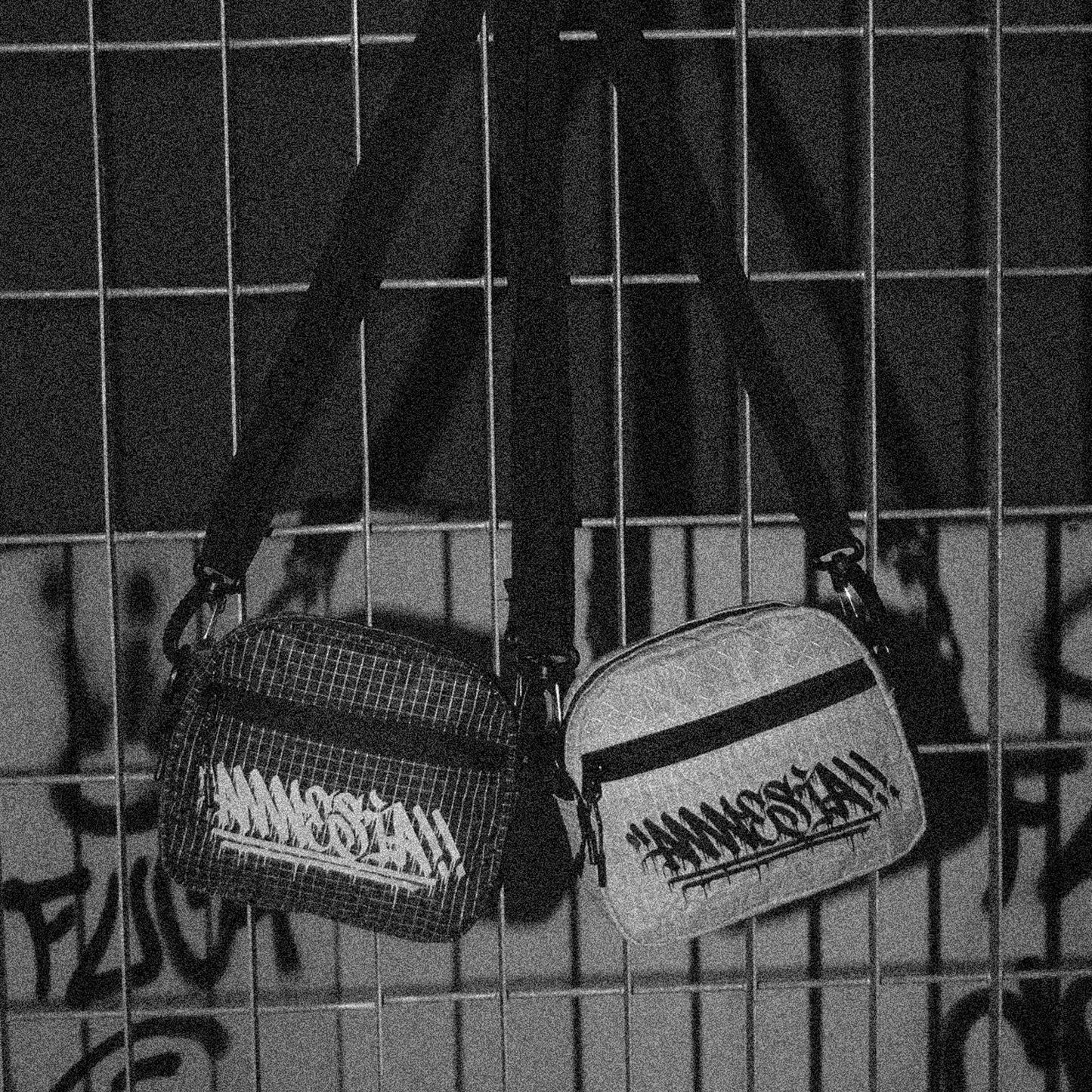 Medium amnesia Crossbody Bag
